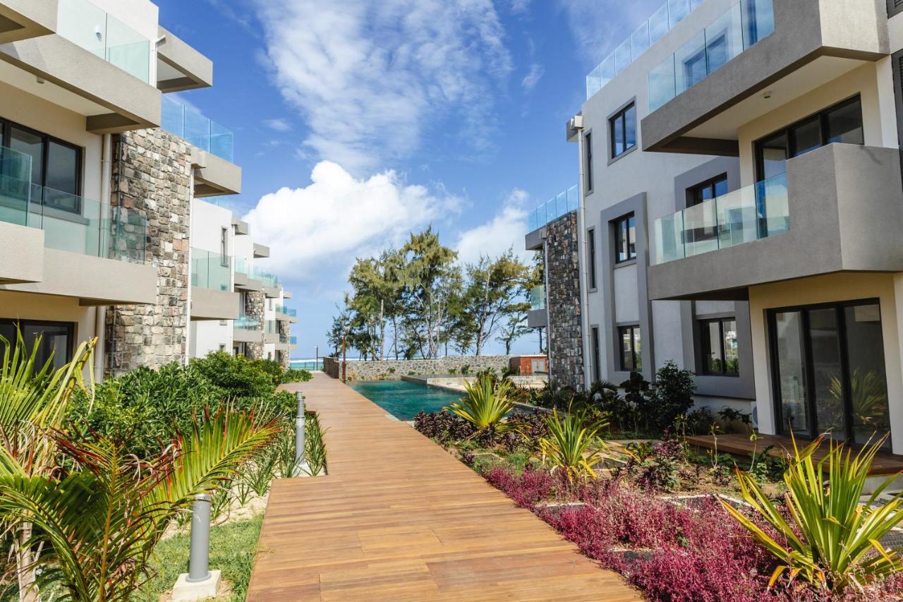 Ocean Terraces Apt A1 - Your Beachfront Bliss - Brand New Poste Lafayette エクステリア 写真