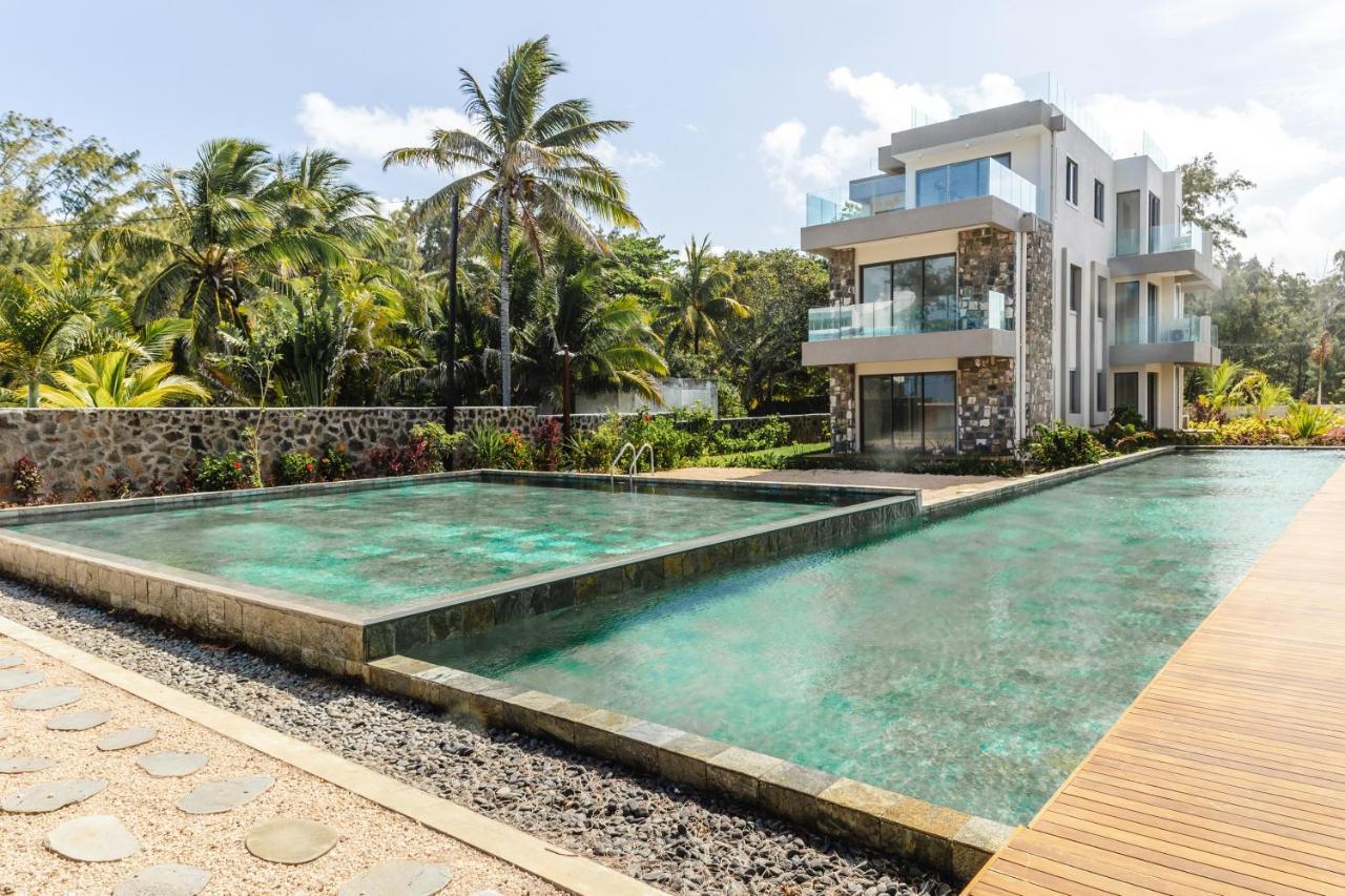 Ocean Terraces Apt A1 - Your Beachfront Bliss - Brand New Poste Lafayette エクステリア 写真