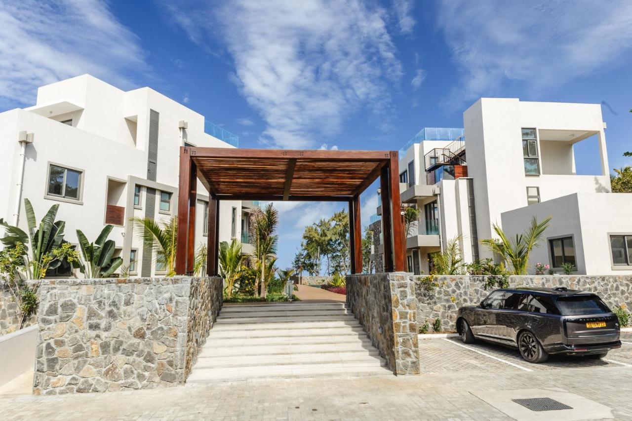 Ocean Terraces Apt A1 - Your Beachfront Bliss - Brand New Poste Lafayette エクステリア 写真