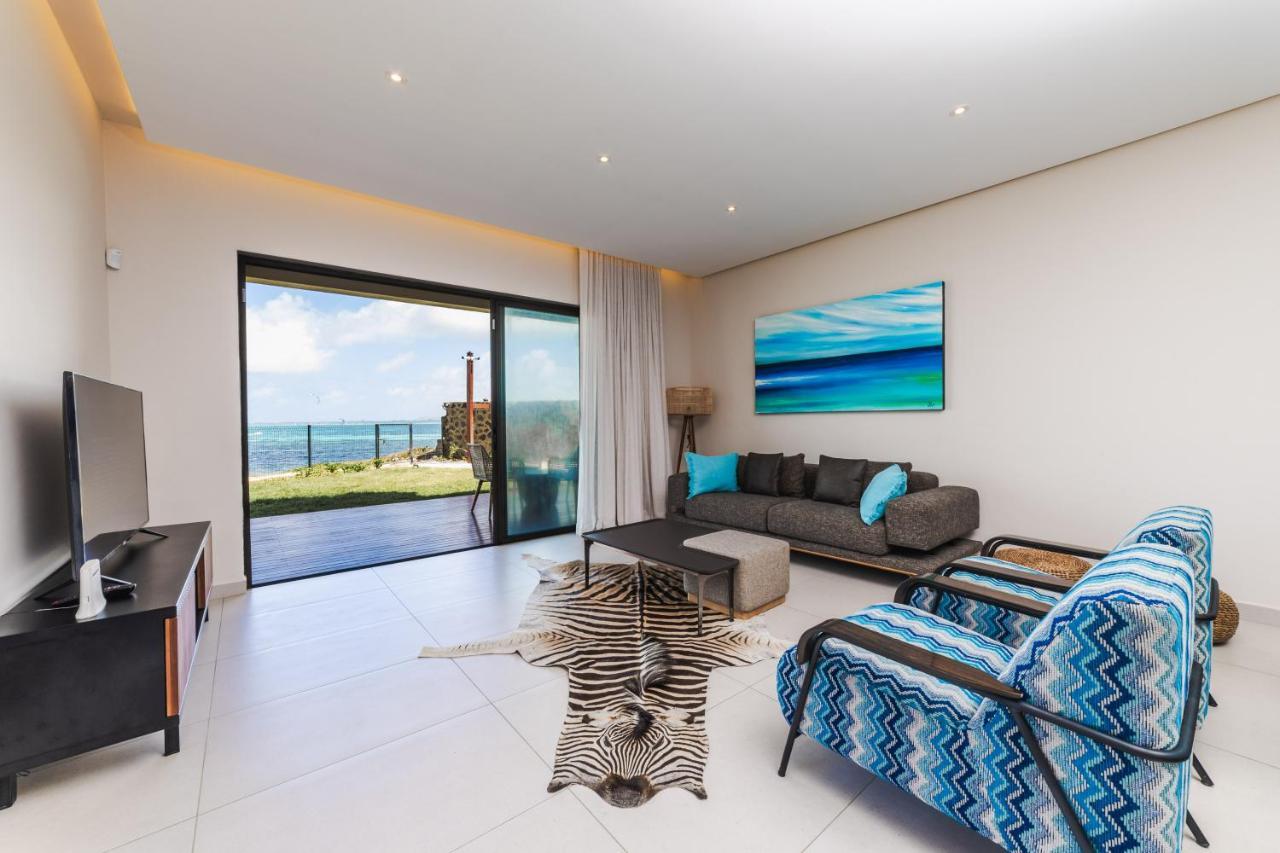 Ocean Terraces Apt A1 - Your Beachfront Bliss - Brand New Poste Lafayette エクステリア 写真